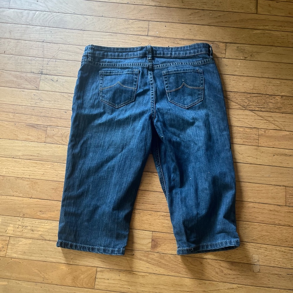 Blue Denim Capris - Picture 3 of 6